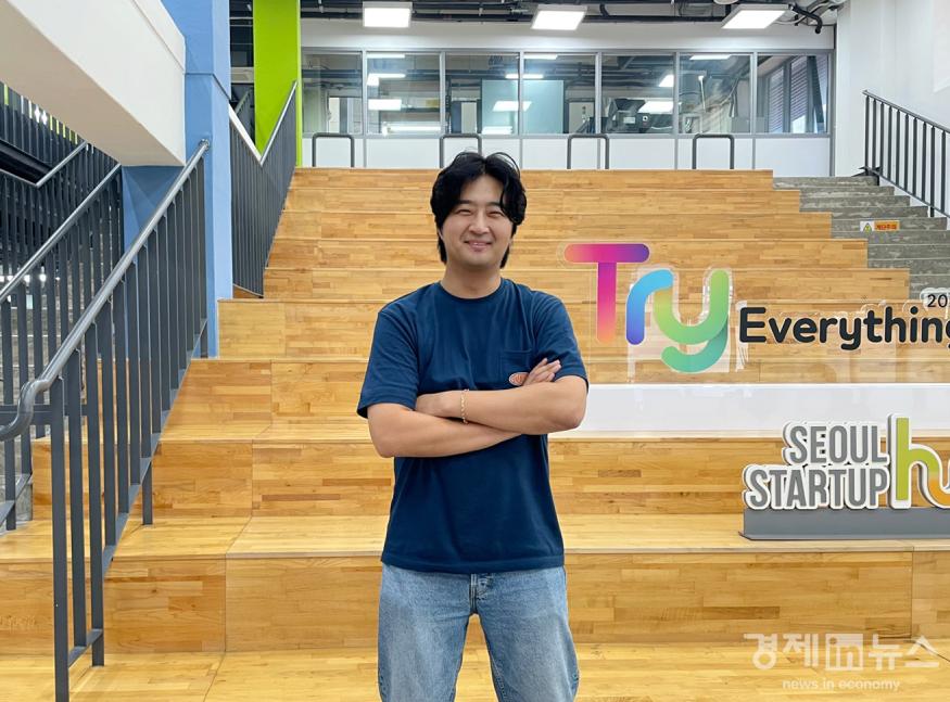 대표사진_(주)어플레이즈 배정진 대표.jpg