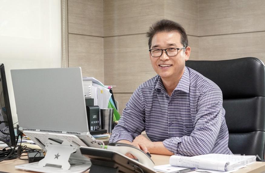 Interview photo_Daolvision CEO Seonjun Kim.jpeg