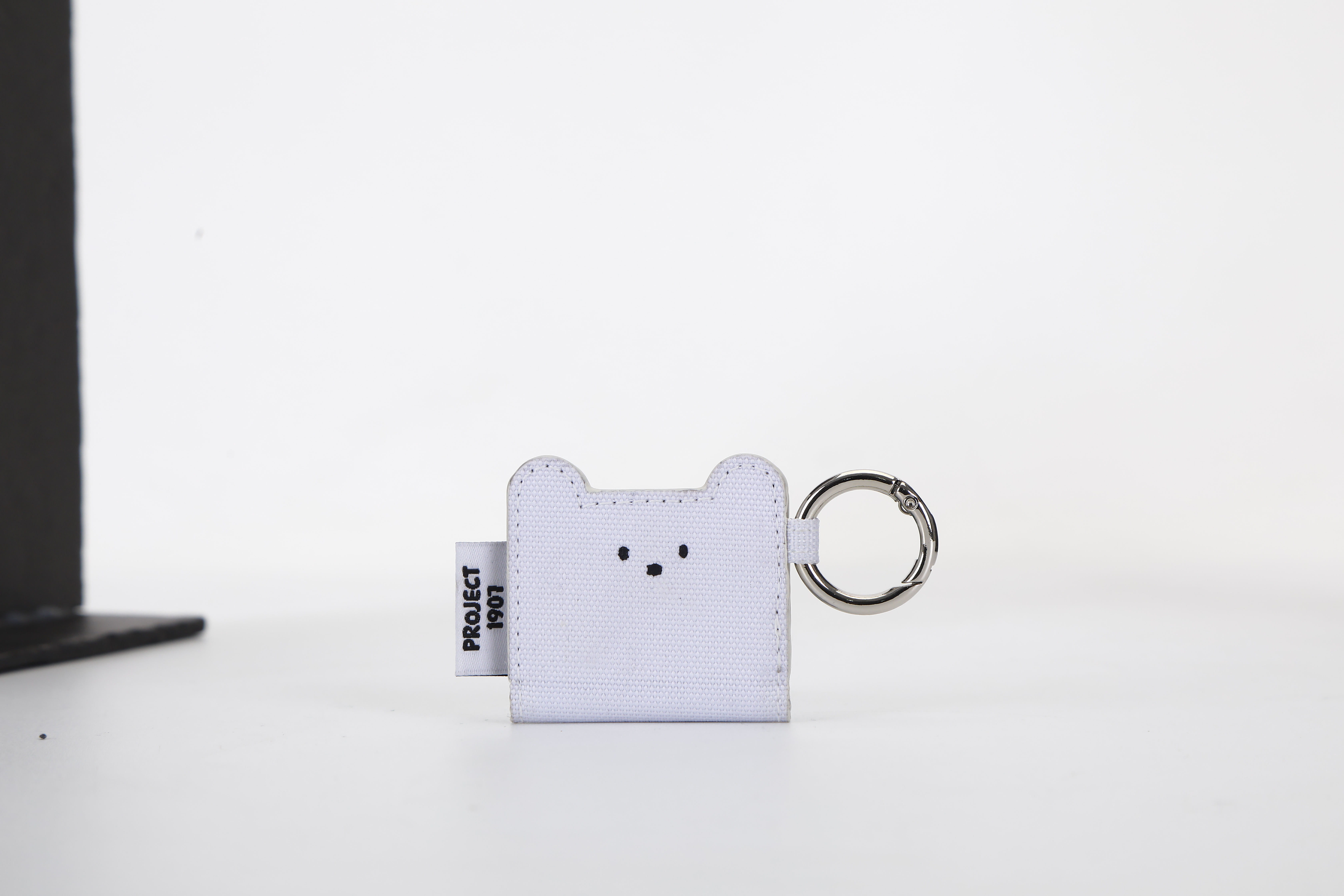 [PLASTIC] 충전기 스트랩