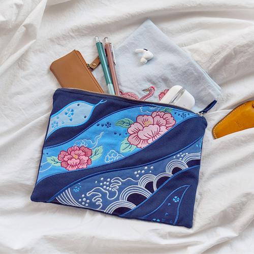 Good Luck Pouch_Snake