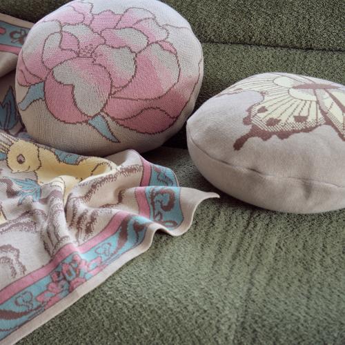 Pink Peony Round Cushion Cover